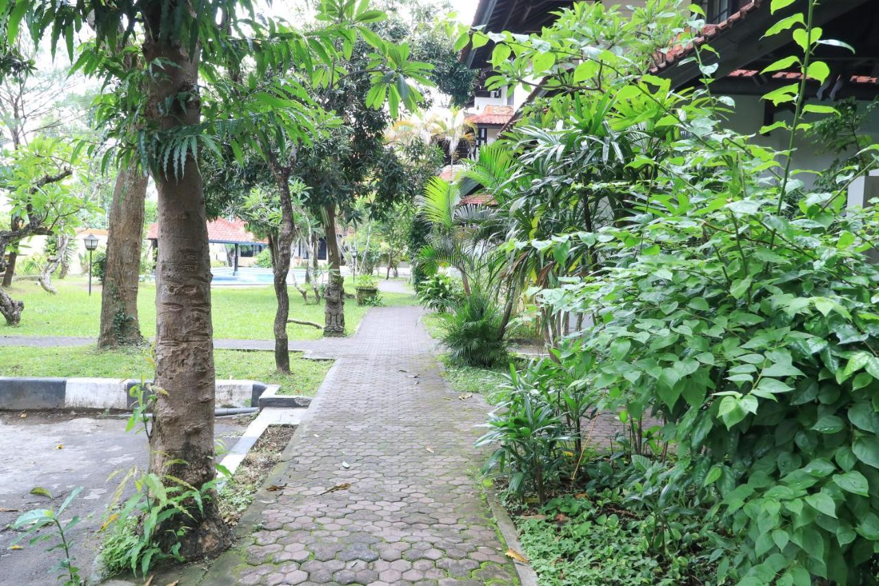 Hotel Oranjje Denpasar Exterior foto